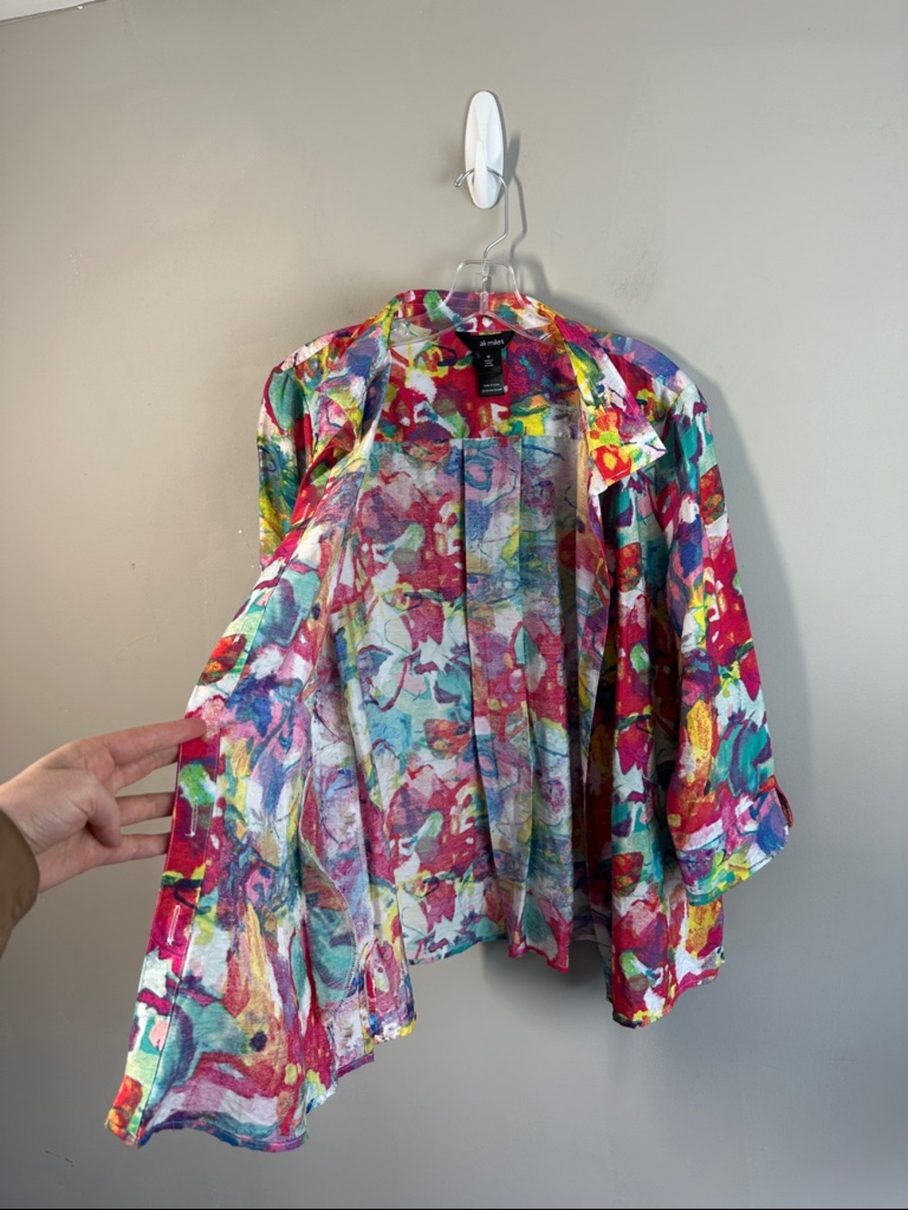 Ali Miles Abstract Colorful Print Button Down Top Size M - Picture 4 of 16